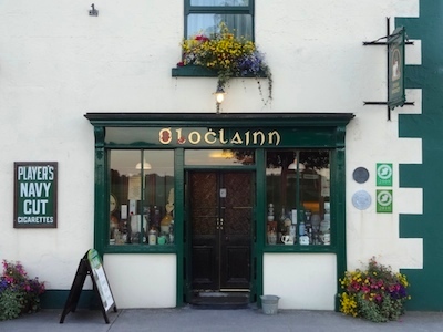 Ballyvaughan, O'Loclainn's Whiskey Bar